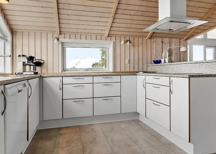 Holiday home Alexi - 300m From The Sea By Interhome